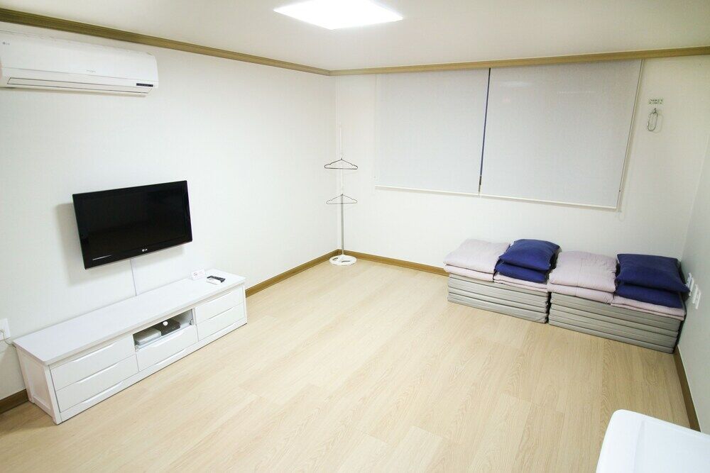 Iam Residence Busan Bagian luar foto