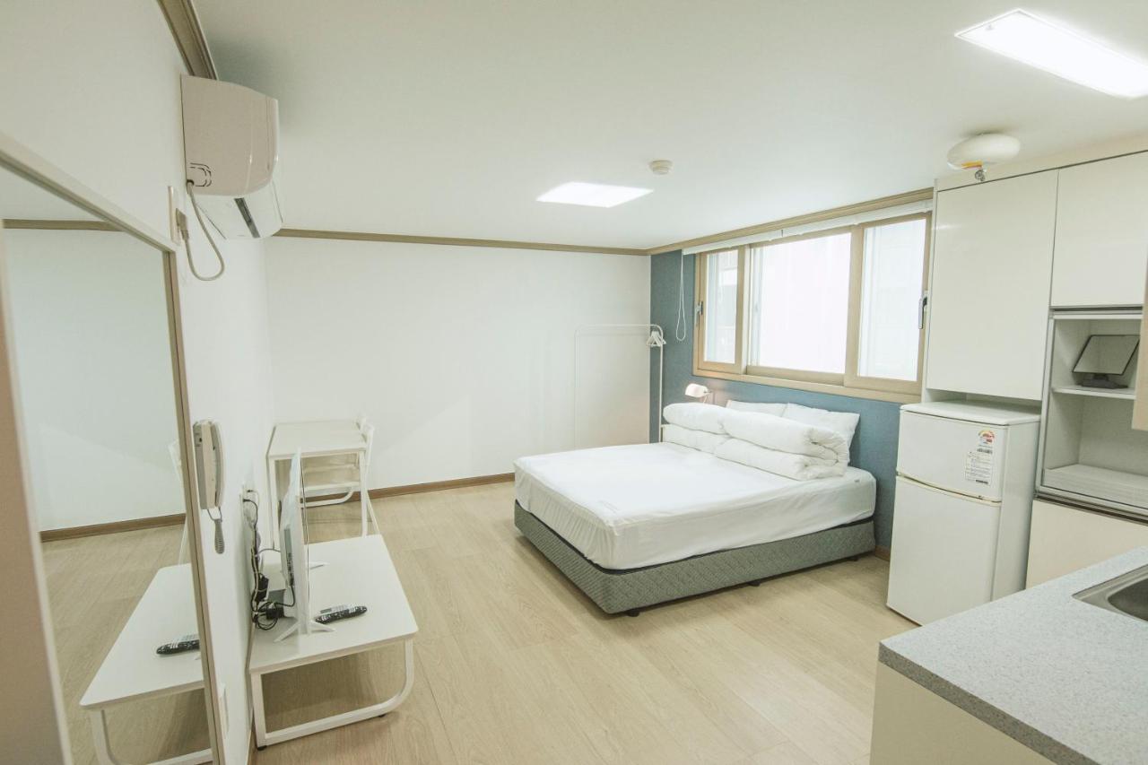 Iam Residence Busan Bagian luar foto