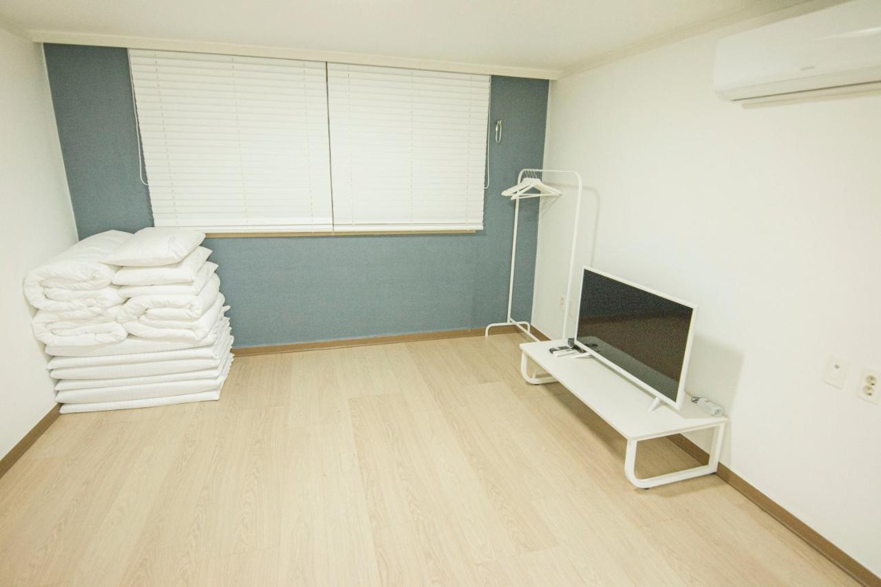 Iam Residence Busan Bagian luar foto