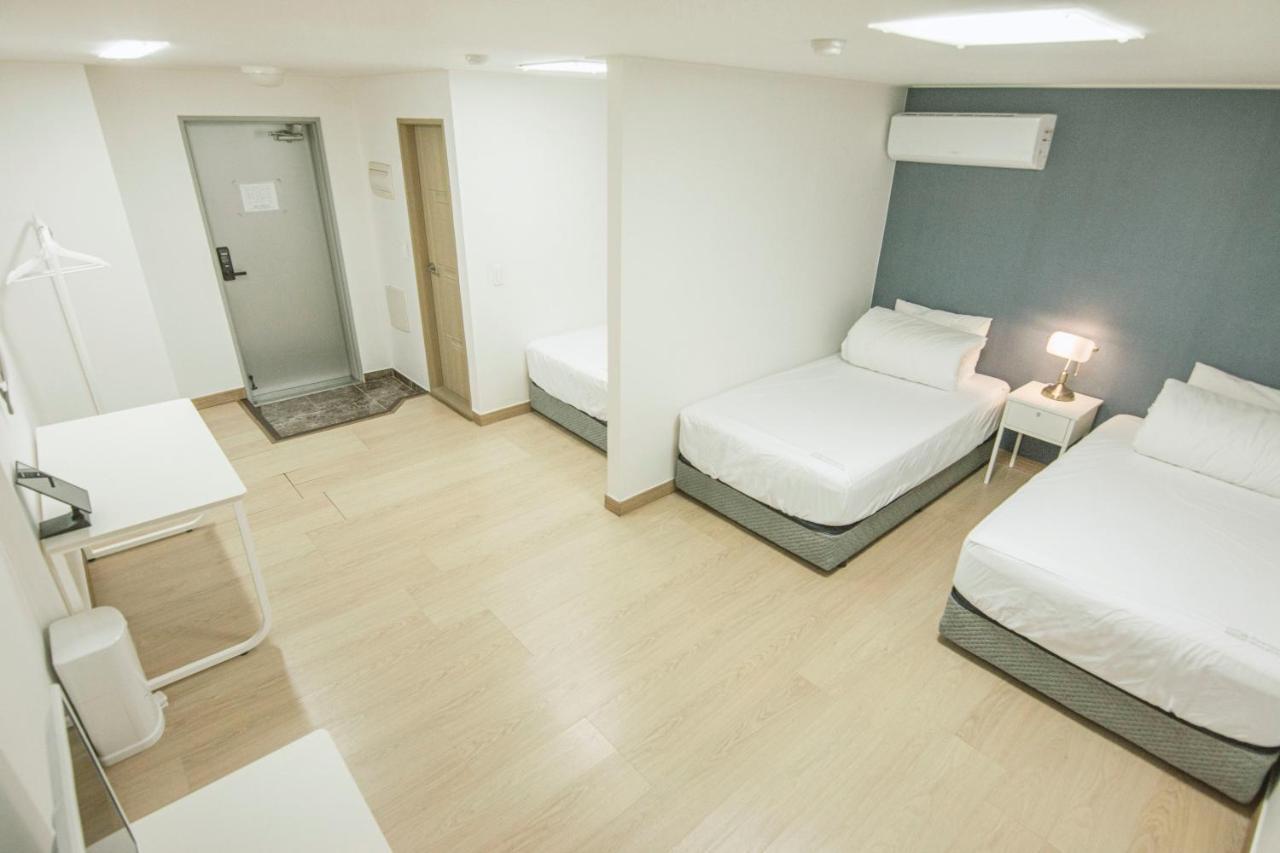 Iam Residence Busan Bagian luar foto