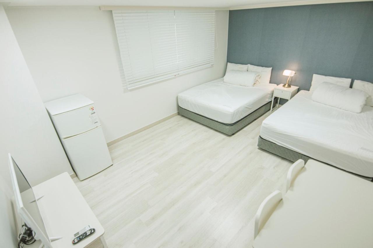 Iam Residence Busan Bagian luar foto