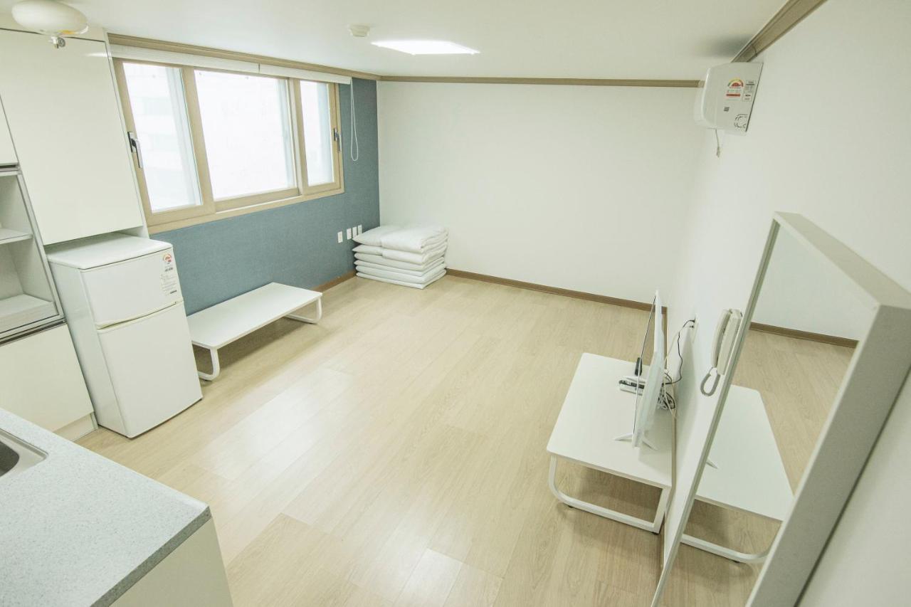 Iam Residence Busan Bagian luar foto